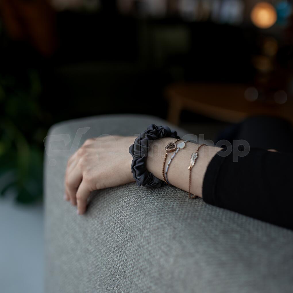 Hedvábná gumička HEDDA Mallys tmavě šedá skinny