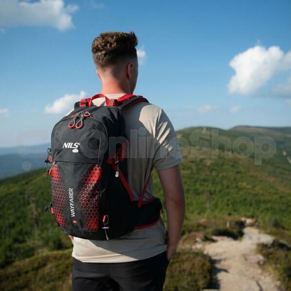 Turistický batoh NILS Camp NC1925 Wayfarer 35L černý