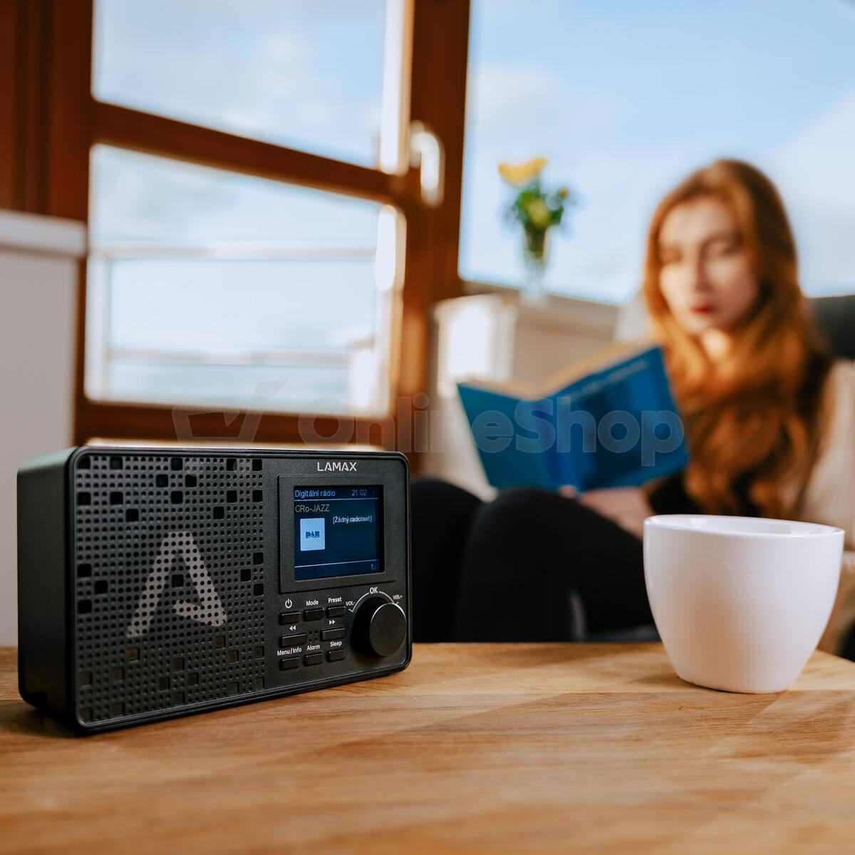 Radiopřijímač LAMAX RadioVox1 DAB
