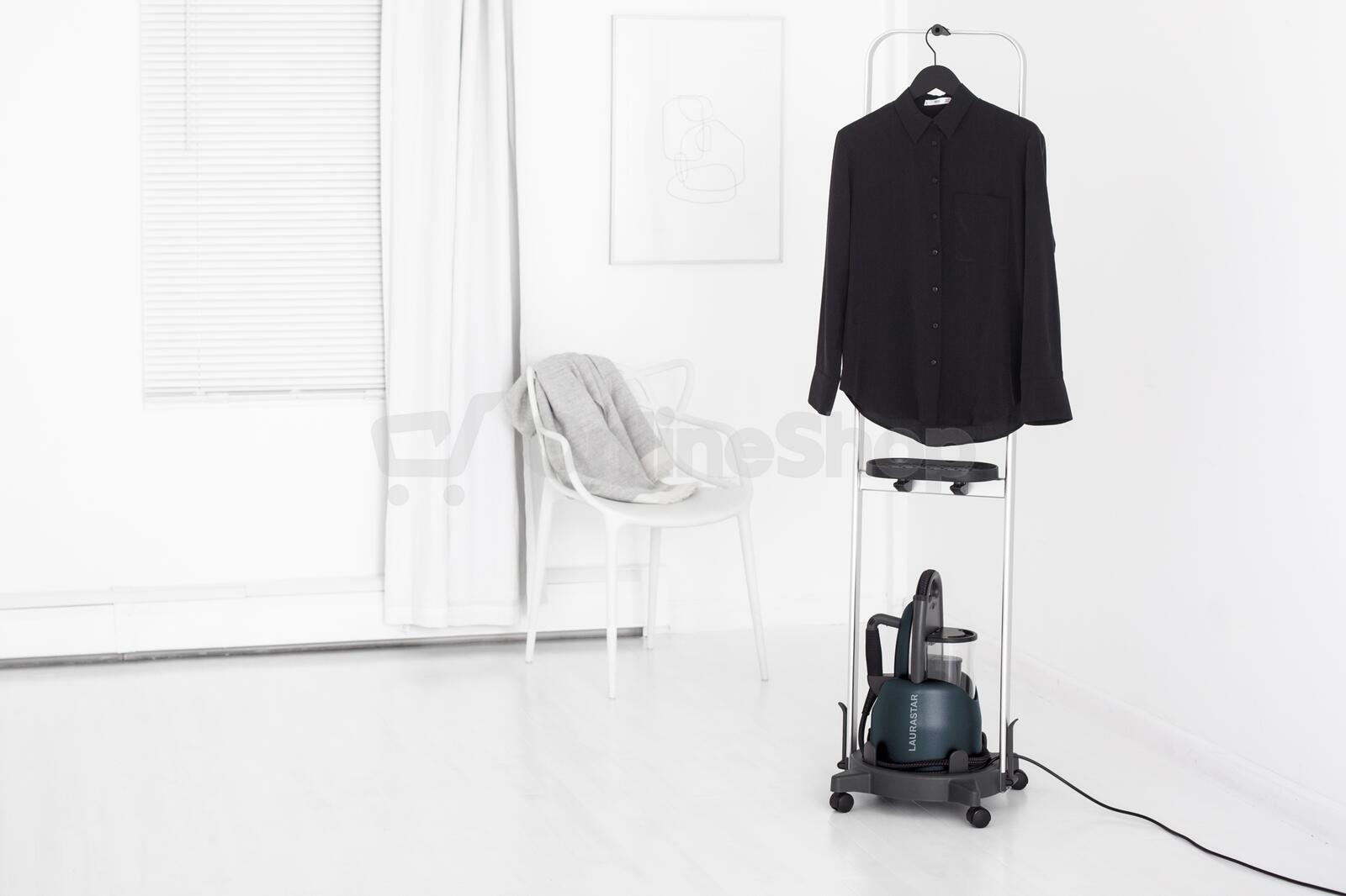 Parní generátor Laurastar LIFT Xtra, midnight blue