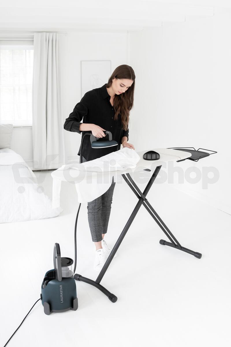 Parní generátor Laurastar LIFT Xtra, midnight blue