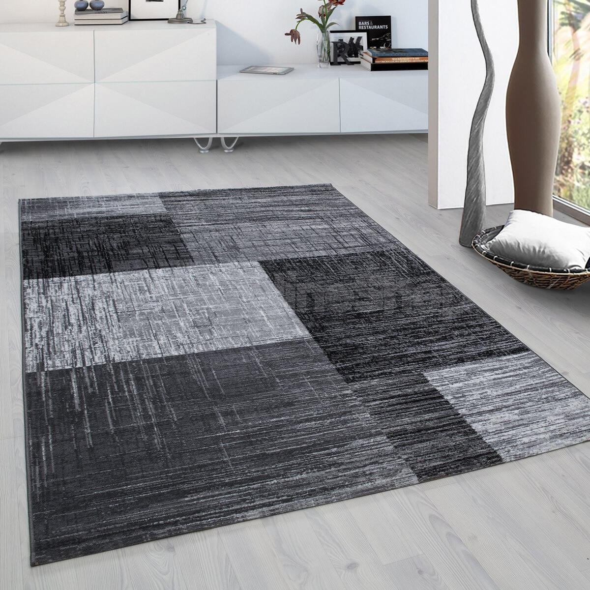 Kusový koberec Plus 8001 black 80x300