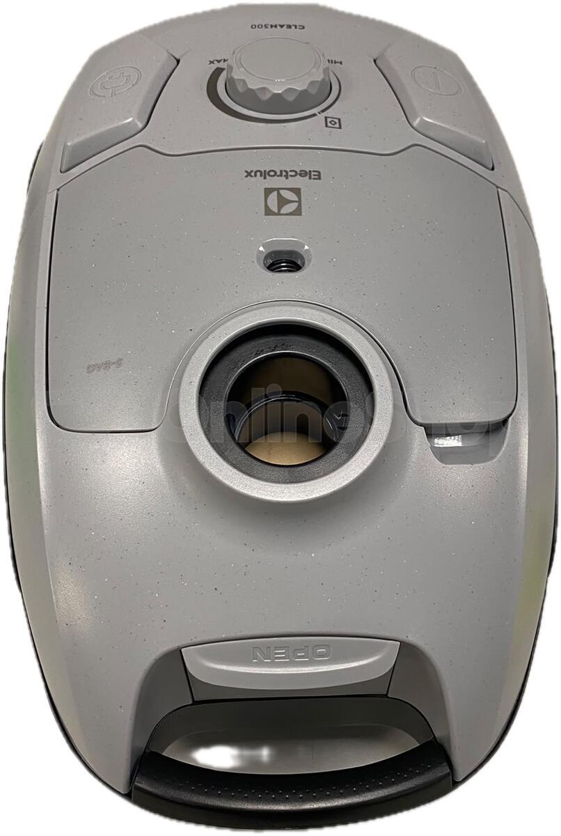 Sáčkový vysavač Electrolux 300 Clean EB31C1UG | Skutečná fotografie prodávaného kusu