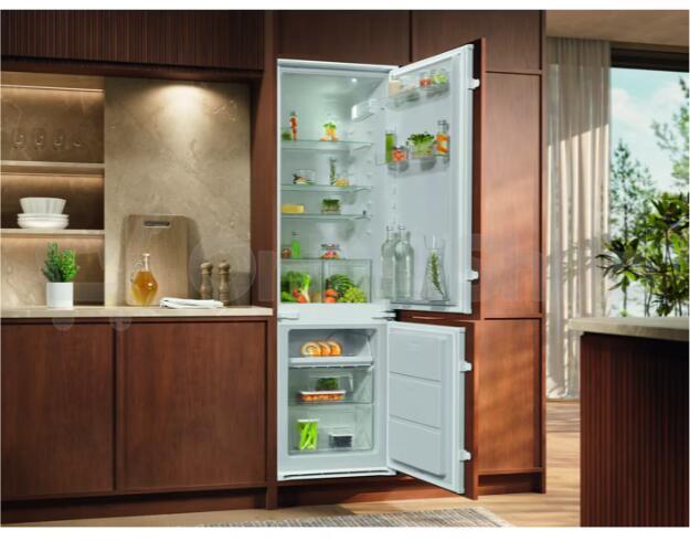 Chladnička Electrolux LNA6LD18S 600 LowFrost CoolAssist