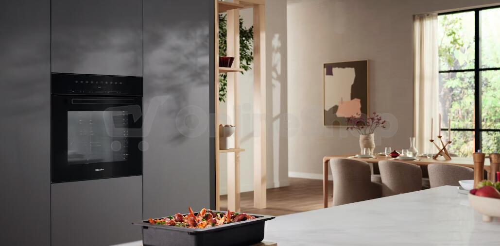 Konvektomat Miele DGC 7250 CulinArt Obsidian černá
