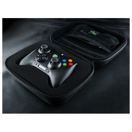 Gamepad Razer Sabertooth pro PC, Xbox 360 - černý - Razer Sabertooth pro PC, Xbox 360 -&nbsp;černý (foto 9)