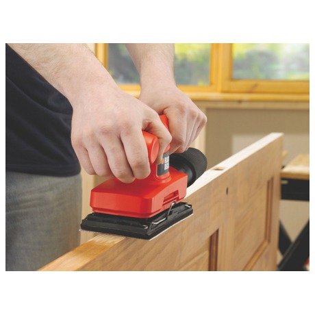 Bruska vibrační Black&Decker KA310 - Black&Decker KA310 (foto 3)