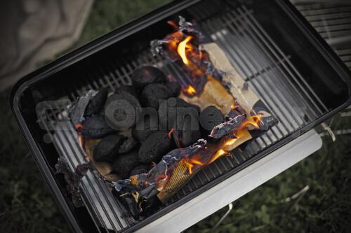 Gril Weber Go-Anywhere® (na dřevěné uhlí)