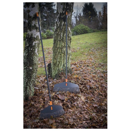 Hrábě Fiskars Solid L - Fiskars Solid L (foto 2)