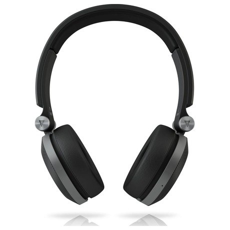 Sluchátka JBL E40BT BLK