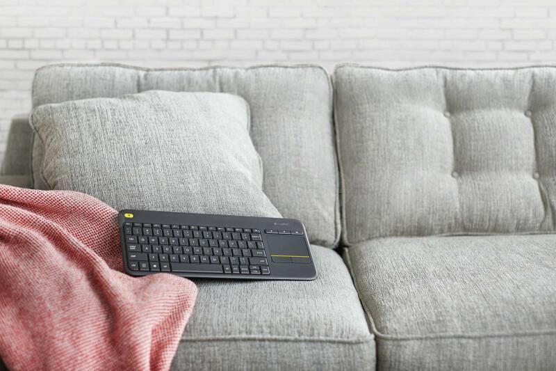 Bezdrátová klávesnice Logitech Wireless Touch Keyboard K400 Plus CZ 920-007151, černá