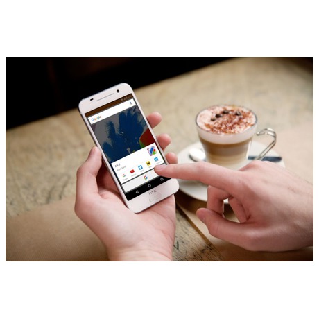 Mobilní telefon HTC One A9 - šedý - HTC One A9&nbsp;- šedý (foto 1)