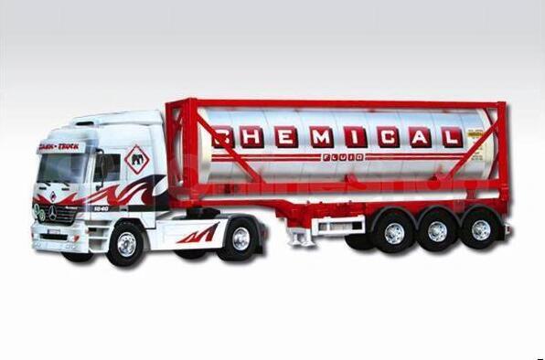 Stavebnice Seva Monti System MS 60 - Chemical Fluid Actros L MB 1:48