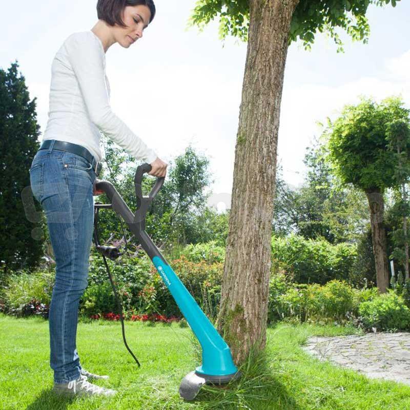 Sekačka strunová Gardena SmallCut 300/23