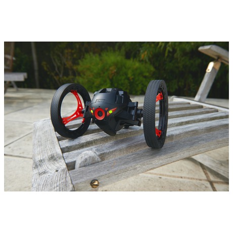 Dron Parrot Jumping Sumo, černý - PARROT Jumping Sumo, černý (foto 3)