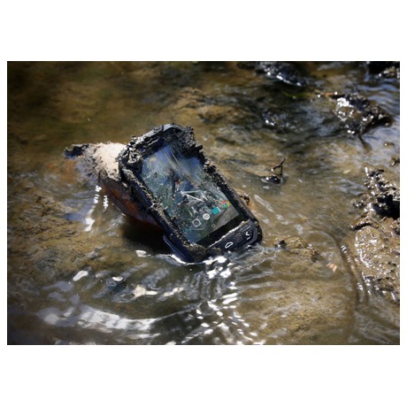Mobilní telefon Evolveo StrongPhone Q5 - černý - Evolve o&nbsp;StrongPhone Q5&nbsp;- černý (foto 3)