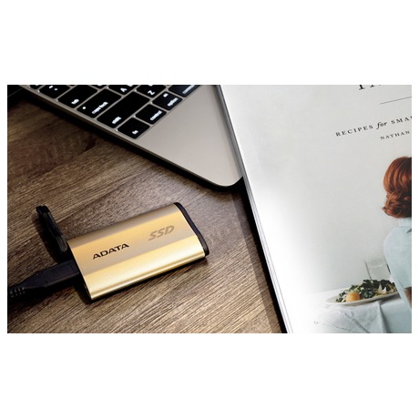 Externí SSD disk ADATA SE730 250GB, zlatý