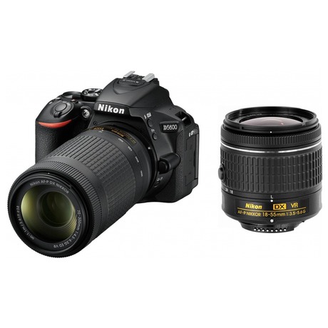 NIKON D5600 (foto 1)