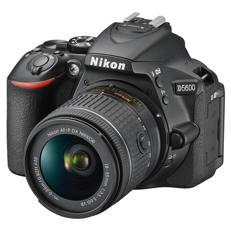 NIKON D5600 (foto 2)