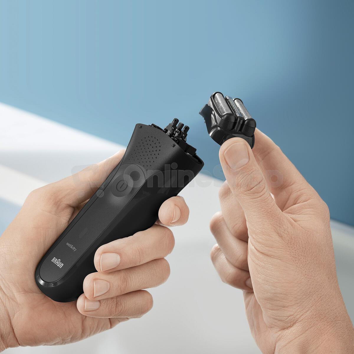 Holicí strojek Braun Series 3 300s Black
