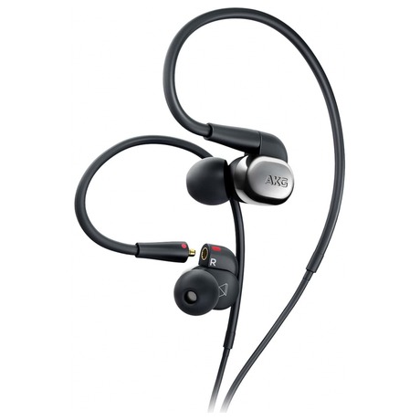 AKG N40