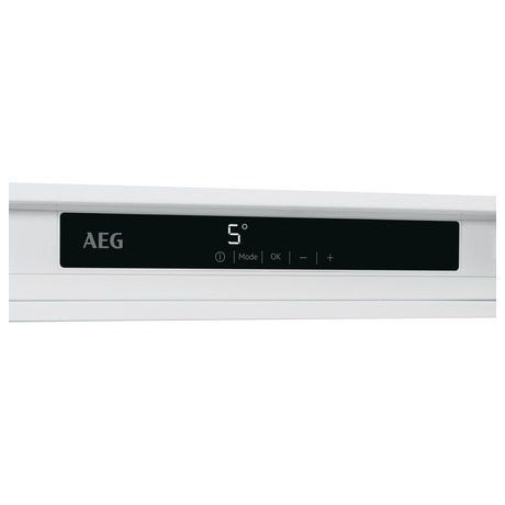 AEG Mastery SKE81811DC (foto 1)