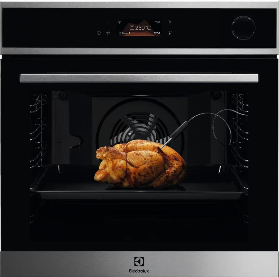 Trouba Electrolux EOC8P39WX