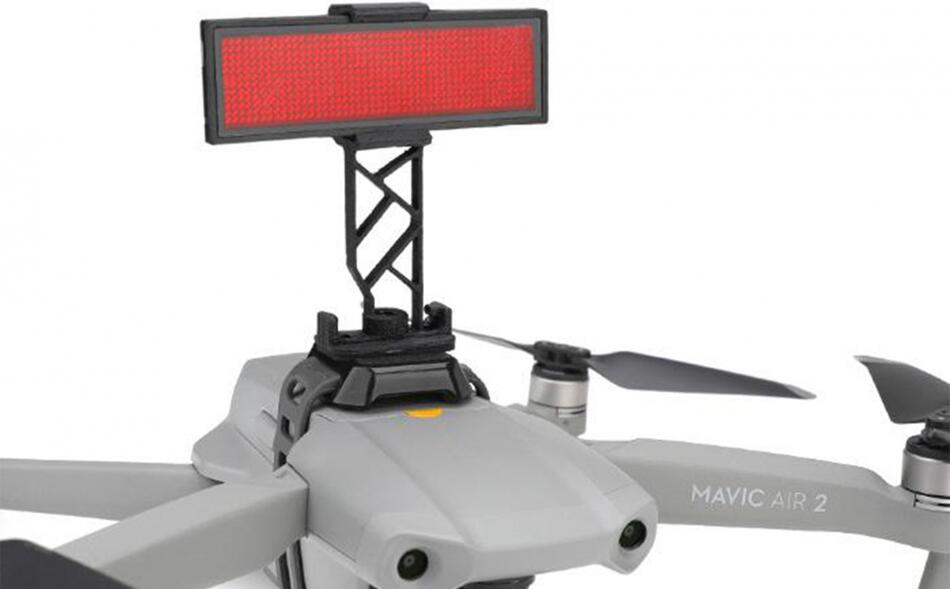Programovatelné LED zobrazovací zařízení (vč. baterie)