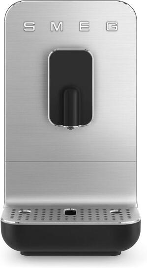 Automatický kávovar Smeg BCC11BLMEU