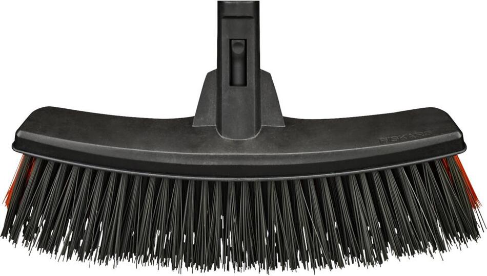 Smeták Fiskars uni Solid M