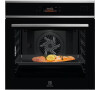 Vestavná trouba Electrolux EOB8S38X