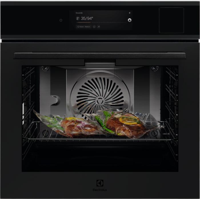 Trouba Electrolux 900 MealAssist SteamPro EOA9S3DC