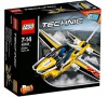 Stavebnice Lego® Technic 42044 Výstavní akrobatická stíhačka