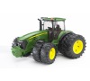 Farmer - traktor John Deere 9730 s dvojitými koly 1:16 BRUDER
