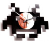 Designové nástěnné hodiny Discoclock 028 Space invaders 30cm