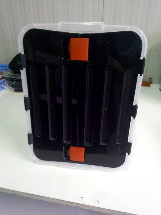 Box úložný s integrovaným černým víkem 100l HEIDRUN