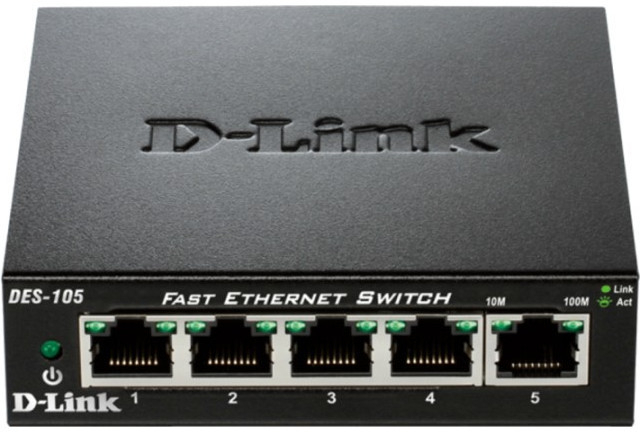 D-Link DES-105 5-port 10/100 Metal Housing Desktop Switch (DES-105/E)