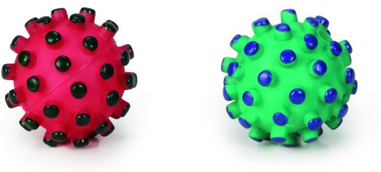 Beeztees Míček s bodlinami malý plast 6cm