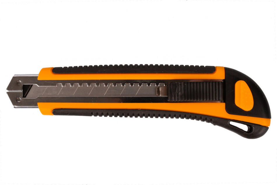 Zalamovací řezný nůž Hoteche HT310518 18 mm