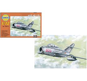 Model Smr MiG-15 UTI 1:72 15 x 14 cm