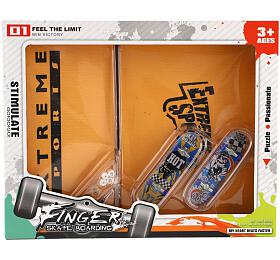 Teddies Skateboard prstový šroubovací 2ks plast 10cm s&amp;nbsp;rampou s&amp;nbsp;doplňky v&amp;nbsp;krabičce 30x24x6cm