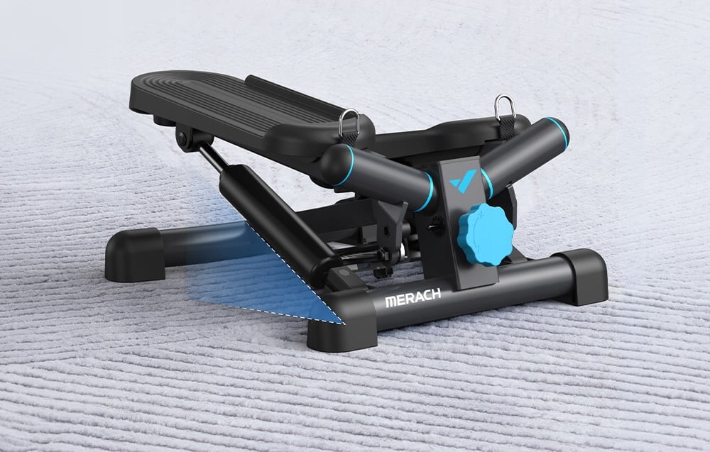 Černý stepper MERACH s modrým knoflíkem a viditelným hydraulickým válcem, zvýrazněný modrým světlem